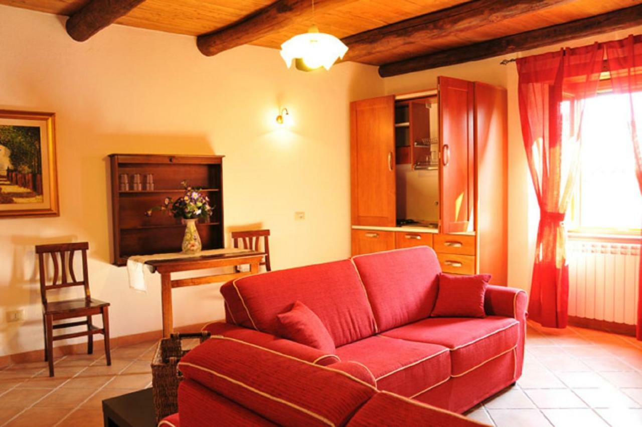 B&B Il Melograno Tortorella Bagian luar foto
