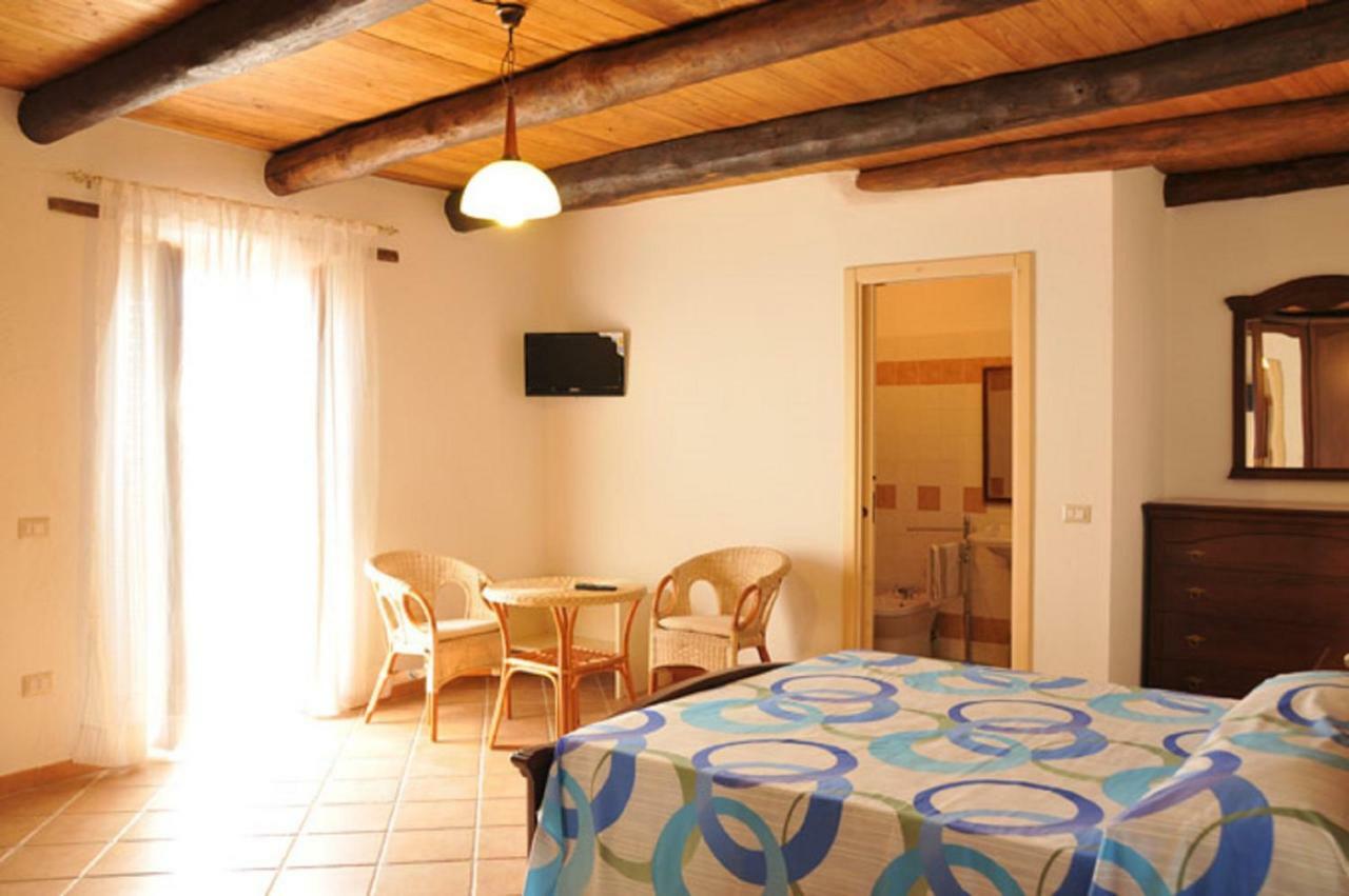 B&B Il Melograno Tortorella Bagian luar foto