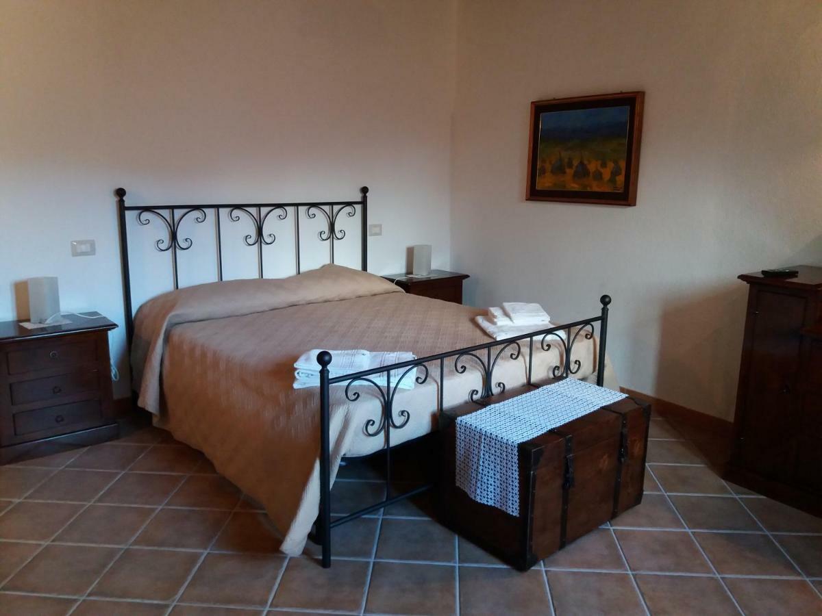 B&B Il Melograno Tortorella Bagian luar foto